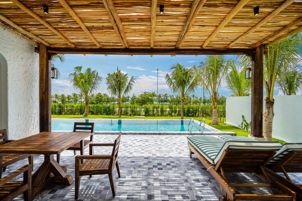 Stelia Beach Resort Tuy Hoa Exterior foto